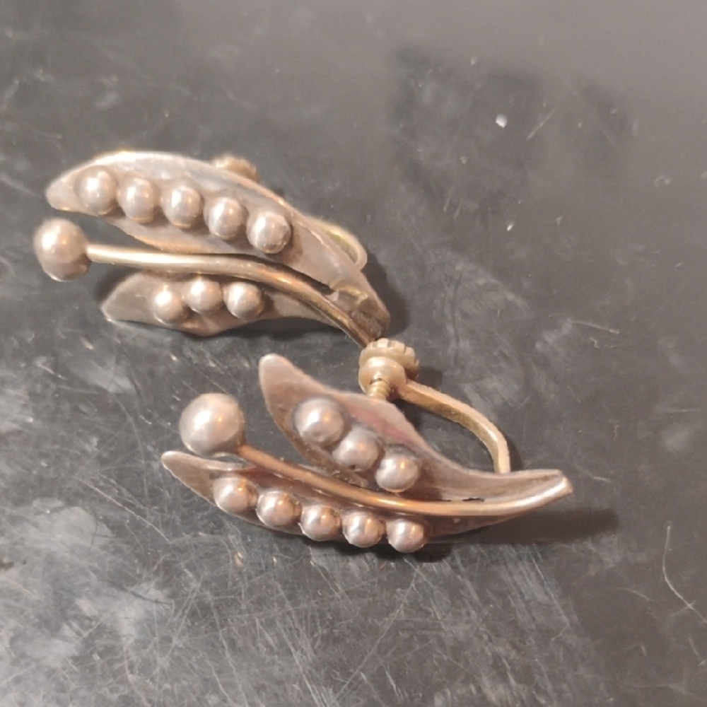 Vintage Elegant Sterling Silver Clip-On Earrings